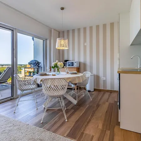 Apartman Gorgeous In With Wi-fi Medulin