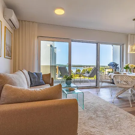 Apartman Gorgeous In With Wi-fi